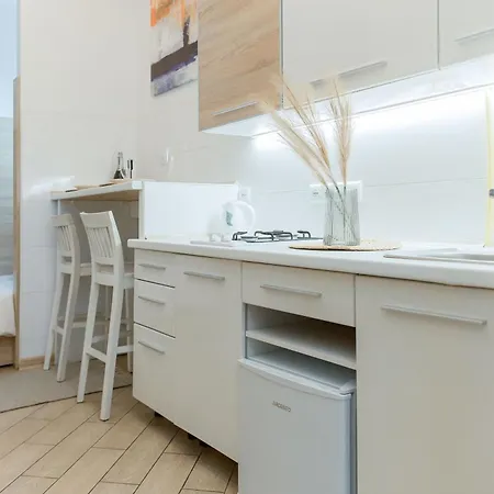 Economy On Krehivska 7 Near Forum * Lviv